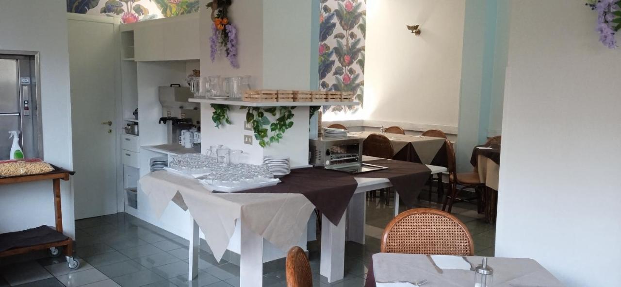 מונטה קטיני טרמה Hotel Prati מראה חיצוני תמונה