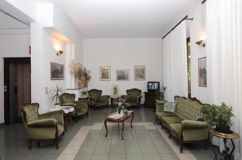 מונטה קטיני טרמה Hotel Prati מראה חיצוני תמונה