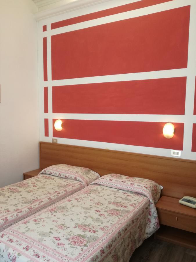 מונטה קטיני טרמה Hotel Prati מראה חיצוני תמונה